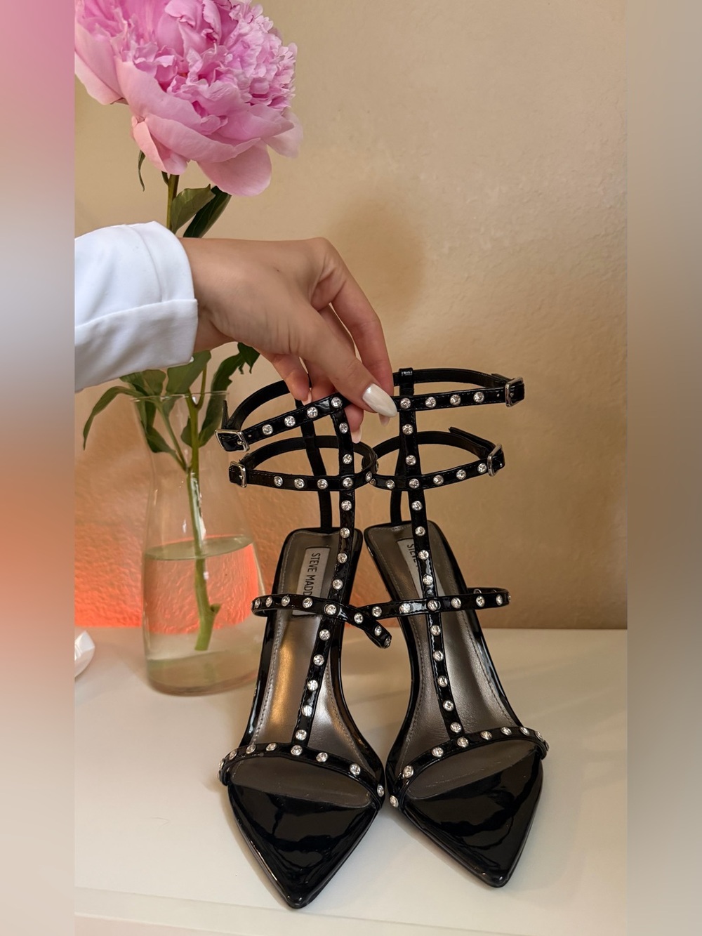 Steve Madden Black Patent Studded T-Strap Pointed Heels